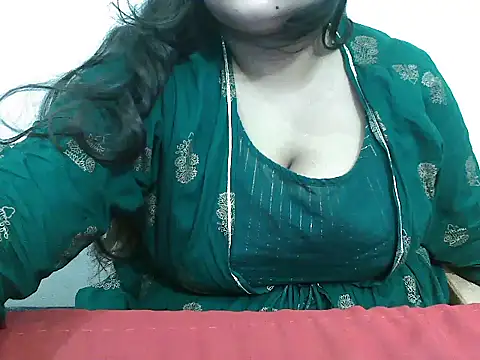 Snapshot of arpitatalda0100 chatting on 07-17-26, 06:53 arpitatalda0100 online show from 07-17-26, 06:53
