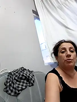 esineee online show from 07-06-26, 05:48