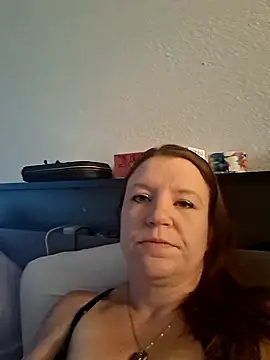 Snapshot of 420Gal7597 chatting on 07-13-26, 12:35 420Gal7597 online show from 07-13-26, 12:35