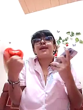 Snapshot of MacG21_ chatting on 07-14-26, 03:07 MacG21 online show from 07-14-26, 03:07