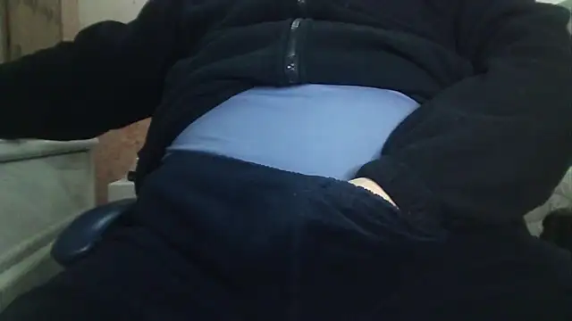 bigfish2222 online show from 12-15-25, 08:13