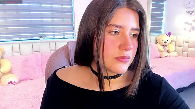 Snapshot of LunaBiker chatting on 07-07-26, 12:42 LunaBiker online show from 07-07-26, 12:42