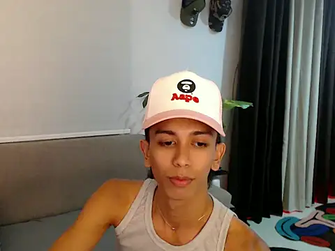 Snapshot of jedfuckerxxx chatting on 07-07-26, 04:11 jedfuckerxxx online show from 07-07-26, 04:11