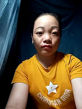 Snapshot of Isabella-aa chatting on 07-08-26, 02:27 Isabella-aa online show from 07-08-26, 02:27