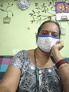 Snapshot of amudha143 chatting on 07-14-26, 10:21 amudha143 online show from 07-14-26, 10:21