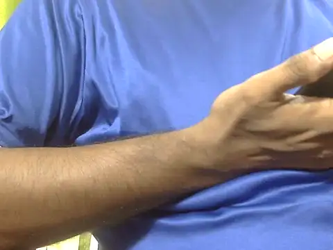Snapshot of Sujon1998 chatting on 07-08-26, 11:04 Sujon1998 online show from 07-08-26, 11:04