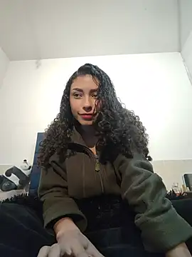 Snapshot of Danna-tella chatting on 07-23-26, 05:27 Danna-tella online show from 07-23-26, 05:27