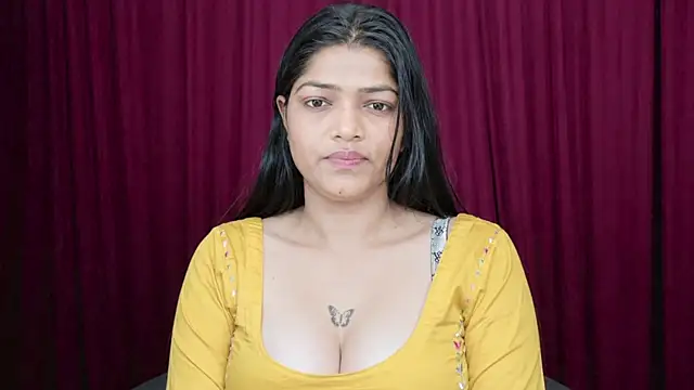 Snapshot of Kudi_in_mood chatting on 07-08-26, 05:28 Kudi in mood online show from 07-08-26, 05:28