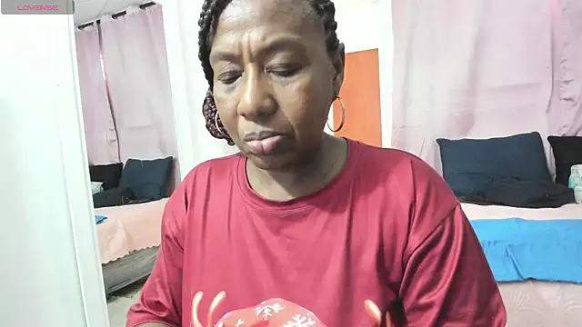 Snapshot of LupeAdams chatting on 04-22-26, 11:56 LupeAdams online show from 04-22-26, 11:56