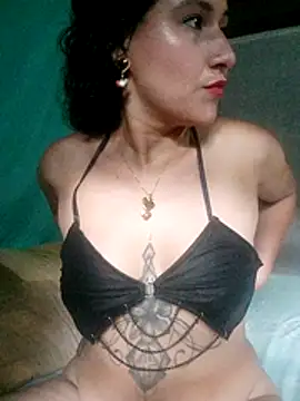 Snapshot of MERLINA_ROYALE chatting on 07-15-26, 10:15 MERLINA ROYALE online show from 07-15-26, 10:15