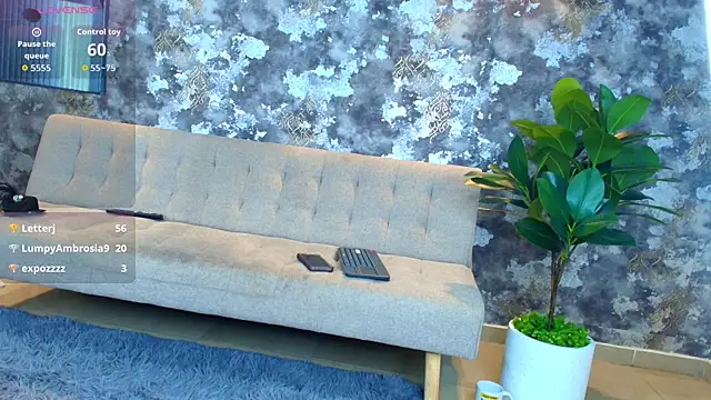 Snapshot of Alexandra_Braom chatting on 07-20-26, 10:39 Alexandra Braom online show from 07-20-26, 10:39