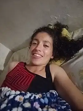 Snapshot of arianahillt chatting on 07-14-26, 03:55 arianahillt online show from 07-14-26, 03:55