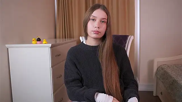 CarolaMolone online show from 07-16-26, 04:51