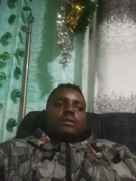 Snapshot of Toti_001 chatting on 07-11-26, 05:26 Toti 001 online show from 07-11-26, 05:26