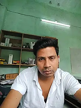 Snapshot of guru8340 chatting on 07-18-26, 10:08 guru8340 online show from 07-18-26, 10:08