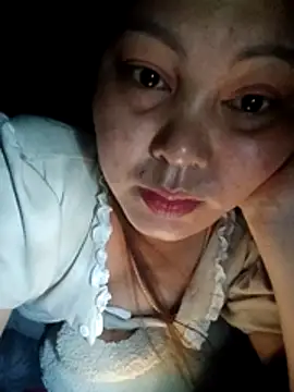 Snapshot of Abii-ni chatting on 07-18-26, 06:45 Abii-ni online show from 07-18-26, 06:45