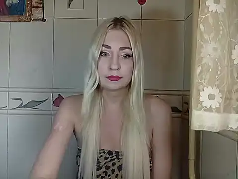 Snapshot of KateAnit chatting on 07-18-26, 02:49 KateAnit online show from 07-18-26, 02:49