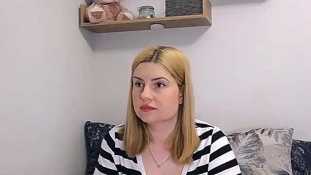 alisenties online show from 05-14-26, 02:24