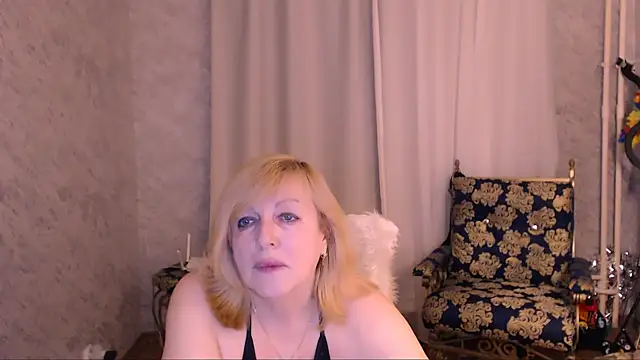 Snapshot of Samantha_Si chatting on 05-05-26, 07:11 Samantha Si online show from 05-05-26, 07:11