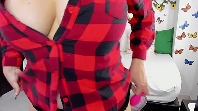 lucy007  online show from 01-18-25, 09:13