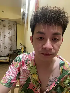 Snapshot of liqi_520 chatting on 07-17-26, 03:29 liqi 520 online show from 07-17-26, 03:29