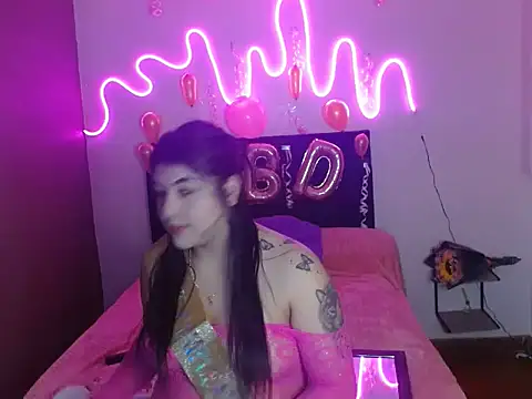 Snapshot of Lustukitty_02 chatting on 07-18-26, 03:16 Lustukitty 02 online show from 07-18-26, 03:16