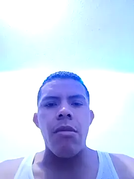 Snapshot of Franco_xander chatting on 07-23-26, 04:21 Franco xander online show from 07-23-26, 04:21