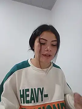 Snapshot of LoveLilly_ chatting on 07-28-26, 09:26 LoveLilly online show from 07-28-26, 09:26