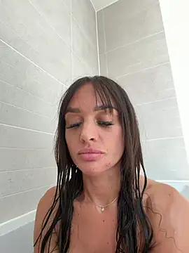 Snapshot of Sofiabellex chatting on 08-02-26, 01:31 Sofiabellex online show from 08-02-26, 01:31