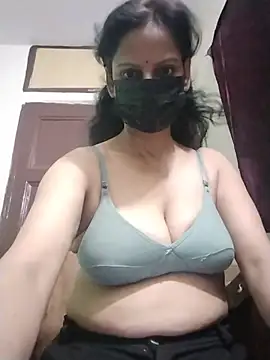 Snapshot of DesiAngelX chatting on 07-23-26, 07:17 DesiAngelX online show from 07-23-26, 07:17