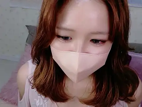 Snapshot of nami73nami_ chatting on 07-16-26, 01:39 nami73nami online show from 07-16-26, 01:39