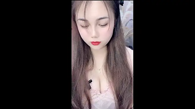 Snapshot of My-SunshinEe chatting on 07-24-26, 05:33 My-SunshinEe online show from 07-24-26, 05:33