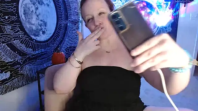 Snapshot of XxMs_StarzxX chatting on 09-15-25, 03:17 XxMs StarzxX online show from 09-15-25, 03:17