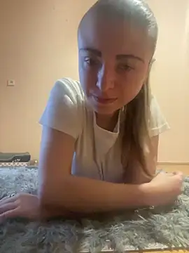 Snapshot of Jeni-angel chatting on 07-19-26, 05:49 Jeni-angel online show from 07-19-26, 05:49