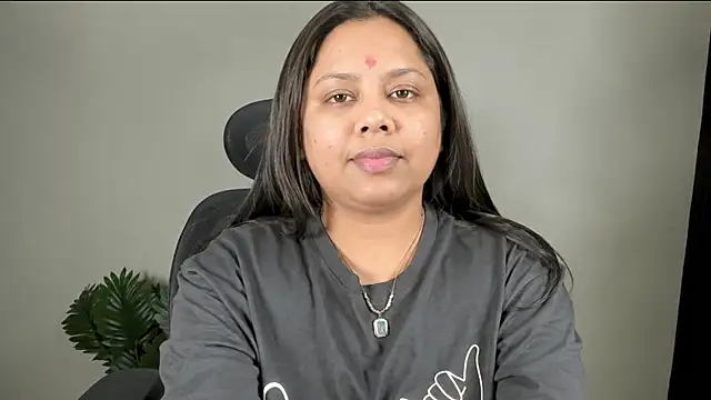 Snapshot of Suku_love2 chatting on 07-18-26, 07:39 Suku love2 online show from 07-18-26, 07:39