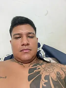 Snapshot of Dealbigdick chatting on 07-19-26, 06:50 Dealbigdick online show from 07-19-26, 06:50