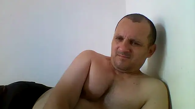 Snapshot of evabrean chatting on 07-19-26, 12:31 evabrean online show from 07-19-26, 12:31