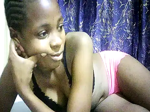Snapshot of sexy_salin chatting on 07-20-26, 06:21 sexy salin online show from 07-20-26, 06:21