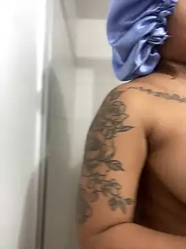 riri brunnete online show from 01-30-25, 12:37