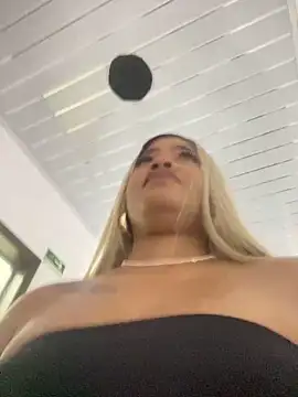 riri brunnete online show from 04-01-26, 04:02