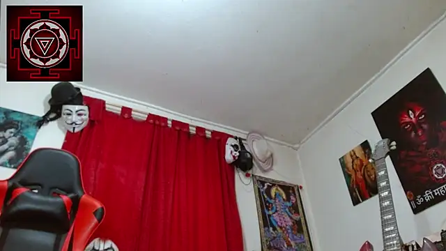 Amanda Valeska online show from 10-11-25, 03:10