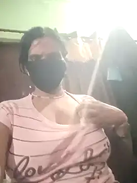 Desi beautiful online show from 08-05-26, 04:43