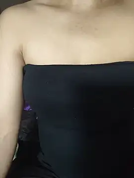 Snapshot of Mickey-cute chatting on 07-24-26, 10:35 Mickey-cute online show from 07-24-26, 10:35