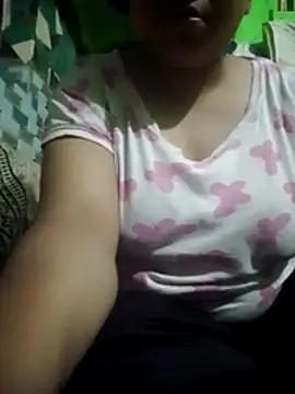 Snapshot of its_neeru chatting on 07-25-26, 05:54 its neeru online show from 07-25-26, 05:54