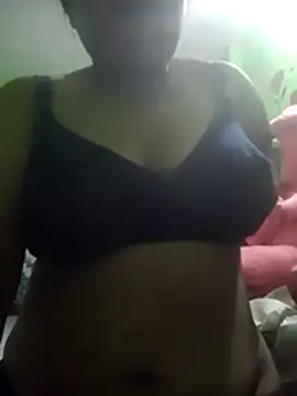 Snapshot of its_neeru chatting on 07-26-26, 12:34 its neeru online show from 07-26-26, 12:34