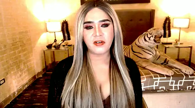 BigCumHuntersxx online show from 01-19-25, 10:06