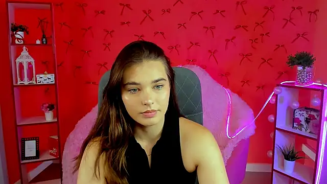 Snapshot of KristinaFairfax chatting on 07-24-26, 10:24 KristinaFairfax online show from 07-24-26, 10:24