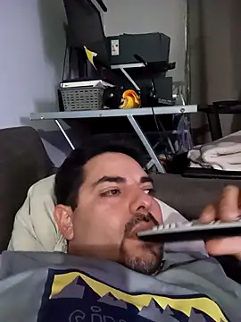 robredoj online show from 12-15-25, 12:26