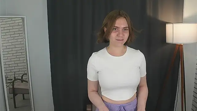 Snapshot of MikkiMazzillo chatting on 07-25-26, 03:15 MikkiMazzillo online show from 07-25-26, 03:15