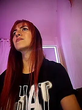 Snapshot of jessierocketx chatting on 10-04-25, 06:28 jessierocketx online show from 10-04-25, 06:28